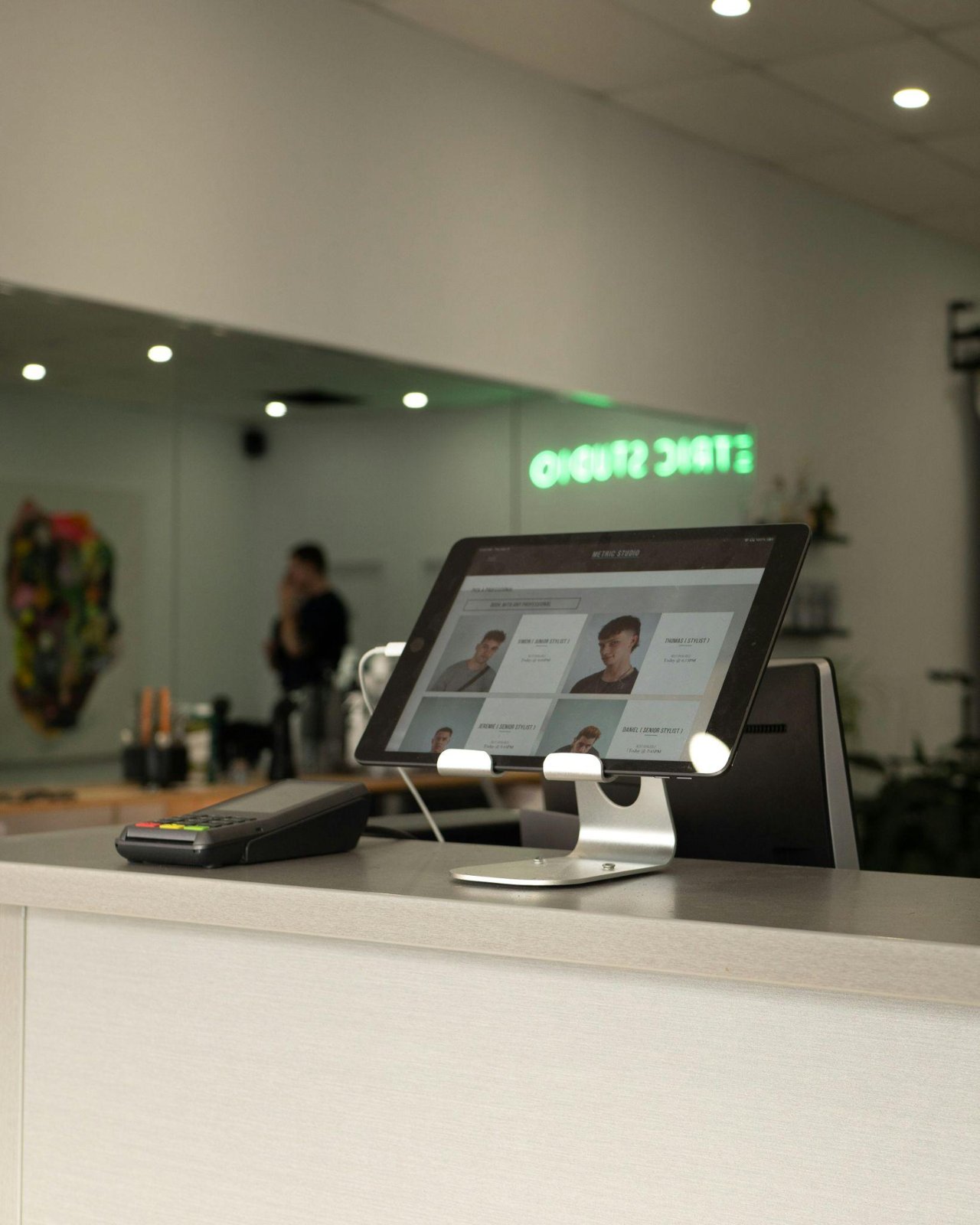 A digital front desk supports a virtual receptionist in California.
